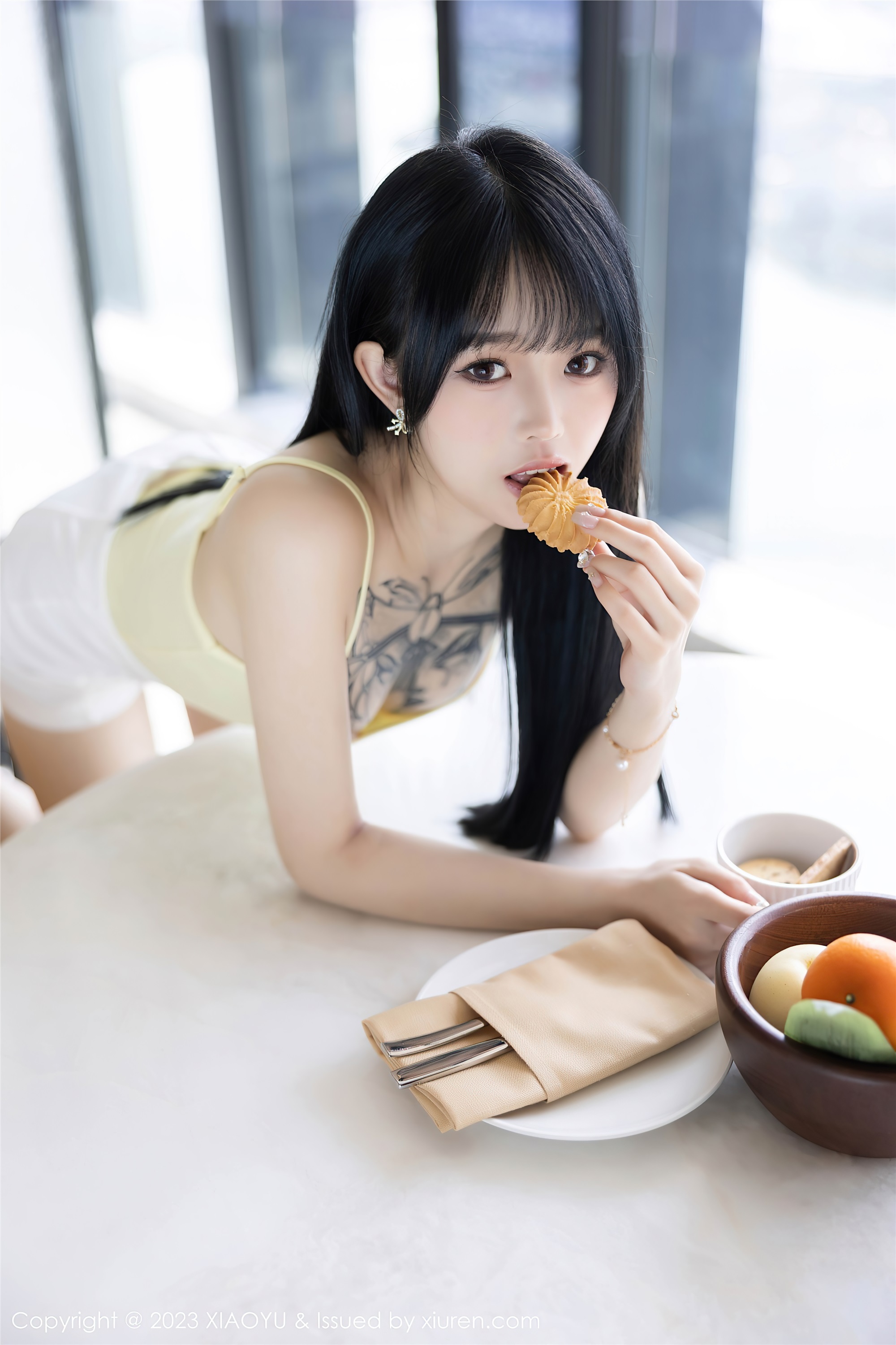 XIAOYU语画界  2023.06.12 VOL.1047 奶瓶